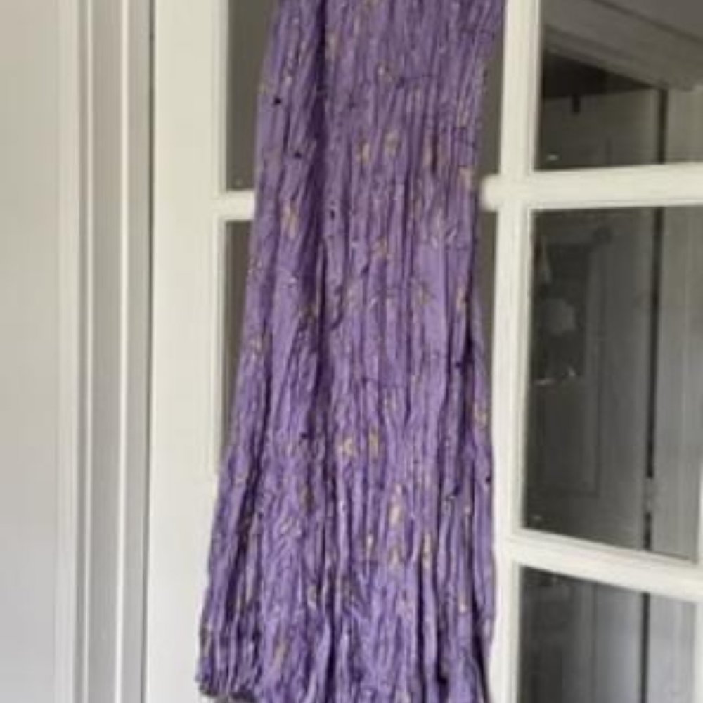 SILK BOHEMIAN Floral Crinkled Maxi skirt